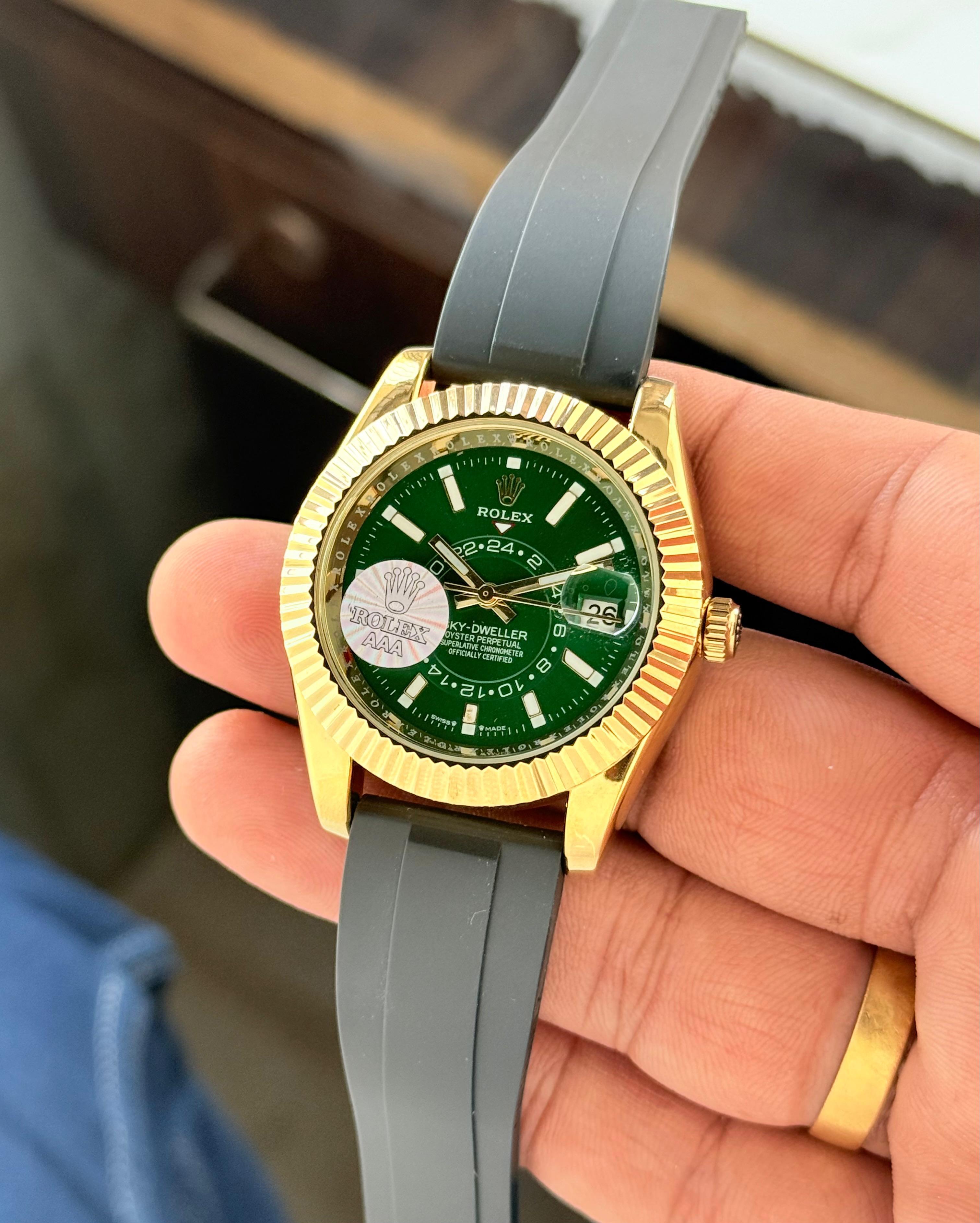 Rolex Sky Dweller Oyster Yellow Gold