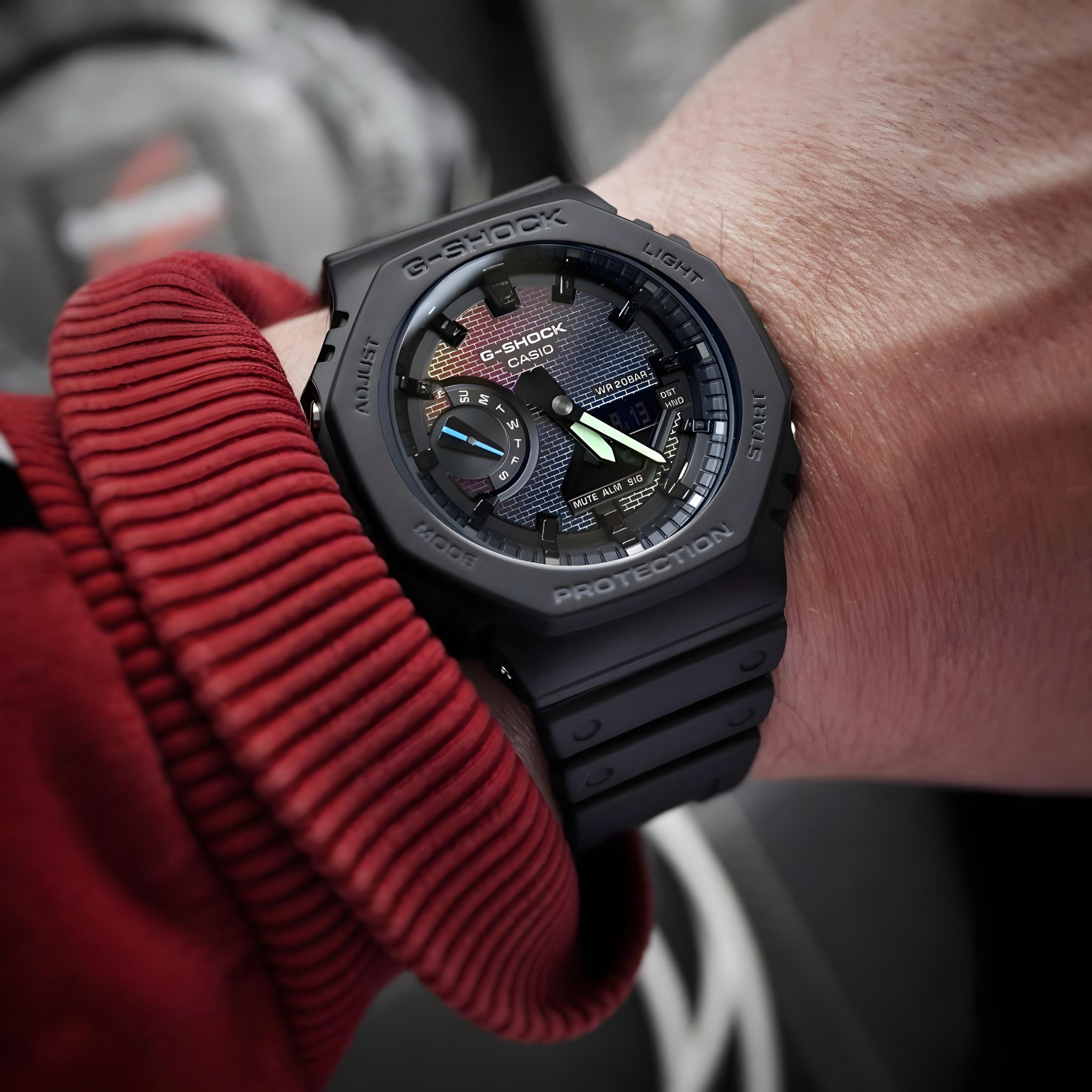 GA2100RW With Rainbow Dial